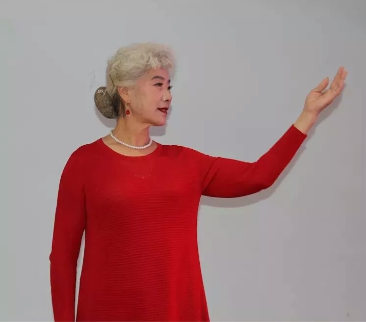 遼寧老年服飾藝術模特團第二期公開課匯報演出紀（jì）實