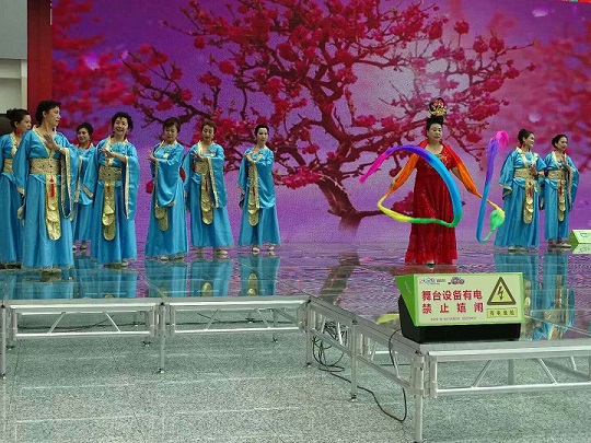 “撫（fǔ）順四合（hé）堂中醫院杯”老年才藝展演賽