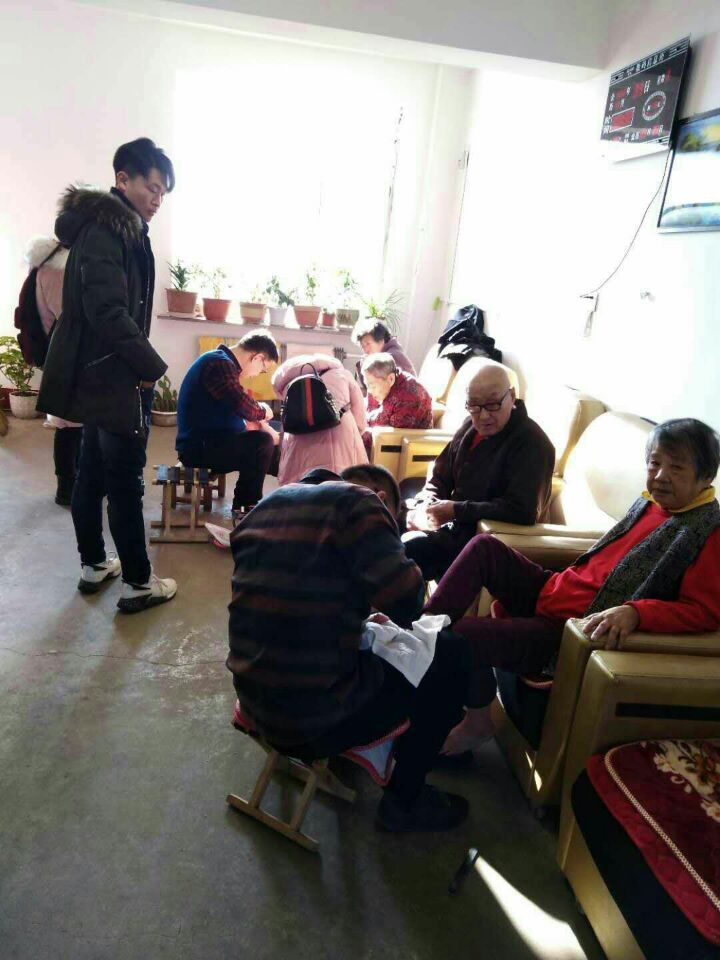 慈心之光孝親團的一天