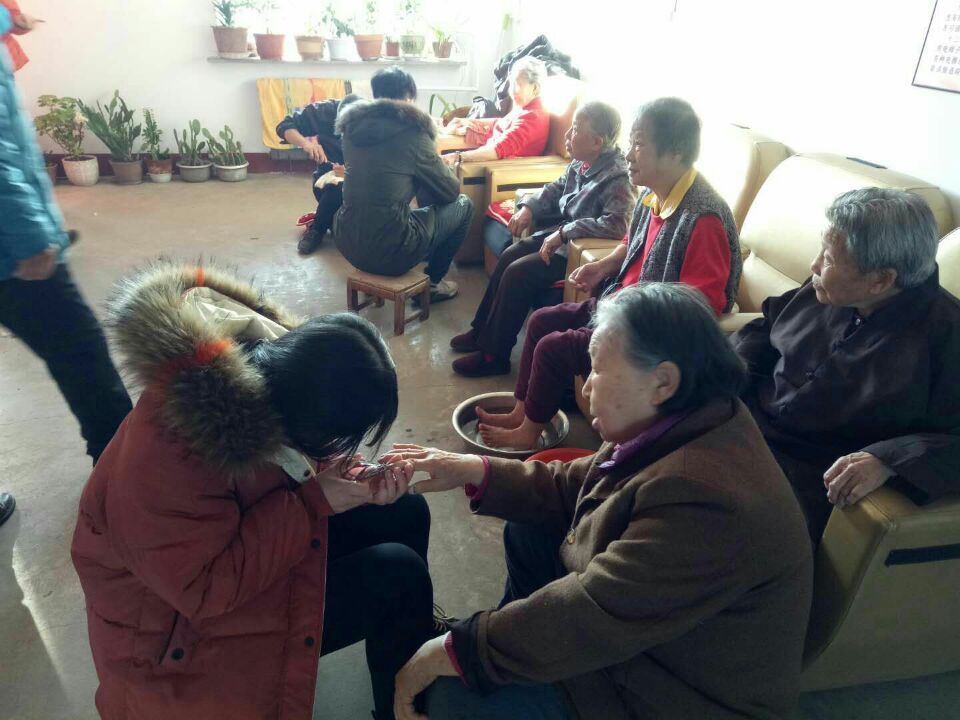 慈心之光孝親團的一天