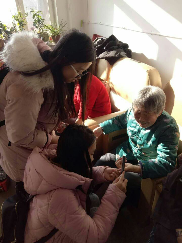 慈心之光孝親團的一天