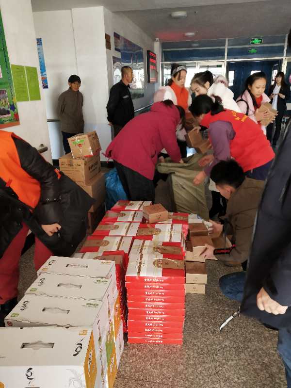 慈心孝親沒有星期天（tiān）