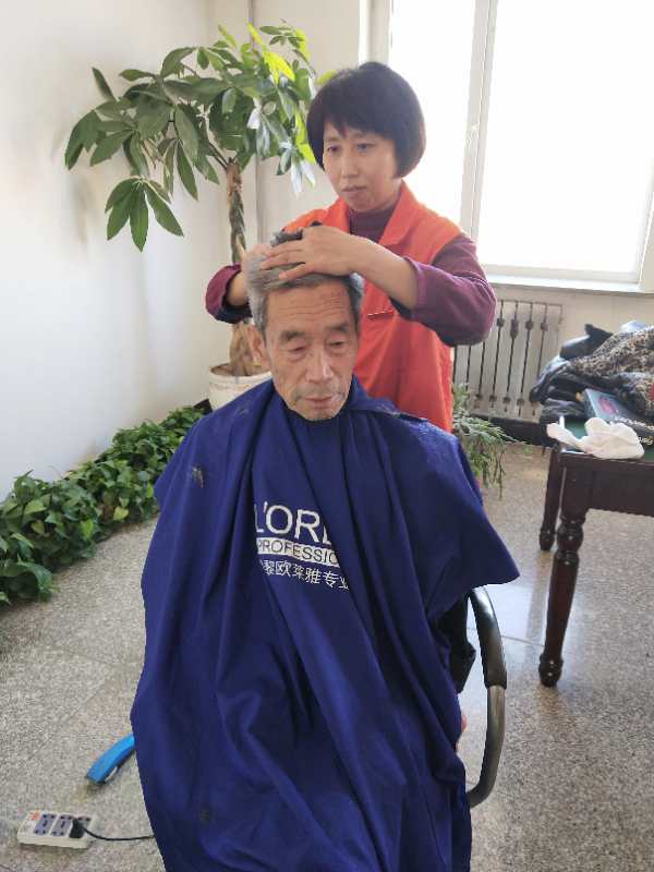 慈心孝親沒有星期天