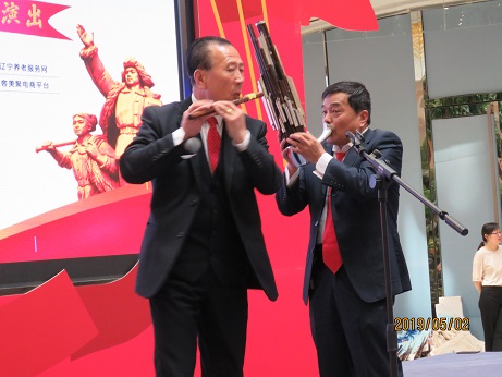 《五月讚歌（gē）》——歡（huān）慶“五一（yī）”勞動節大型公益文藝演出