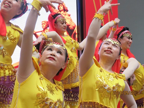 《五月（yuè）讚歌（gē）》——歡慶（qìng）“五一”勞動節大型公益文藝演出