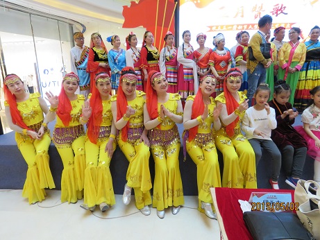 《五（wǔ）月讚歌》——歡慶“五一”勞動節大型（xíng）公益文藝演出