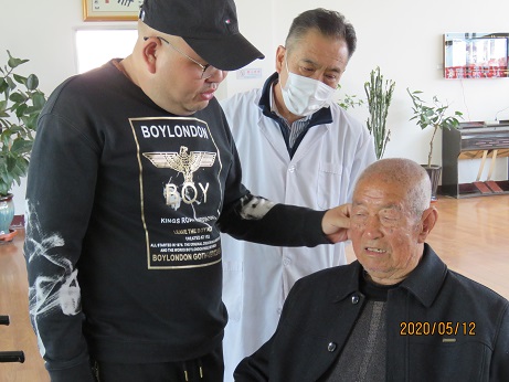 慈善助聽“讓愛聽見”、愛心暖心感恩之心