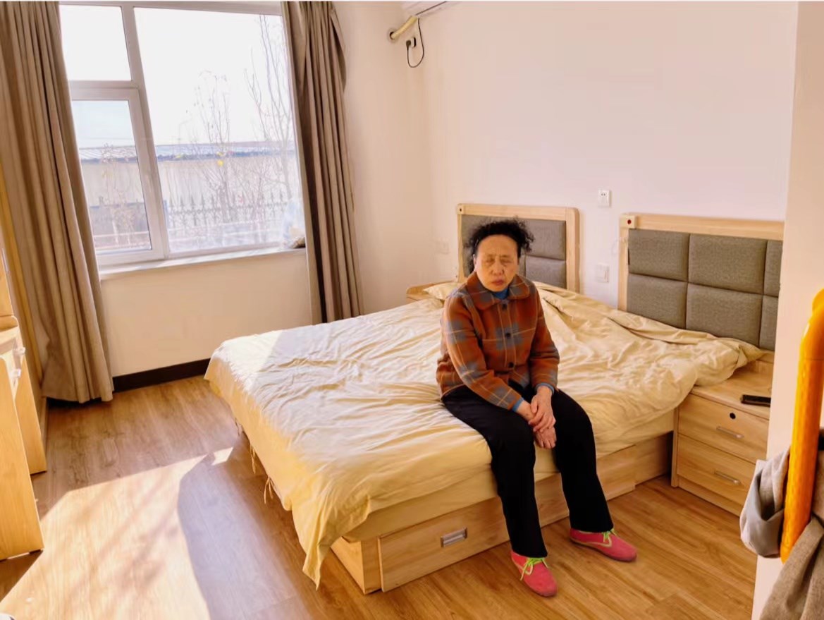 企盼光明的使者，入住幸福的家園