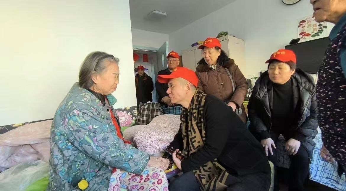 沈陽幫扶團企業成（chéng）長平台（tái）慰問沈陽康利養老院