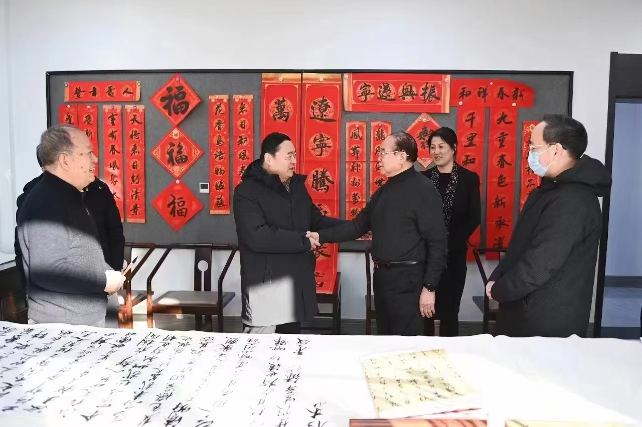 昔（xī）日大國工匠，再顯“銀發力量”