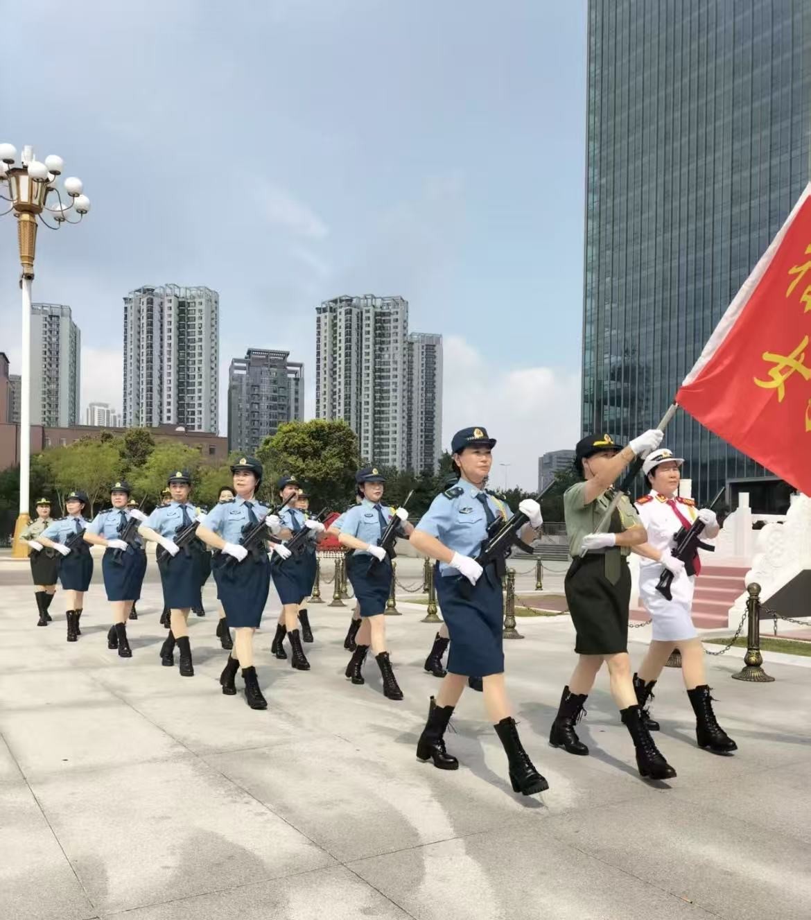 沈陽獵鷹女子（zǐ）儀仗隊