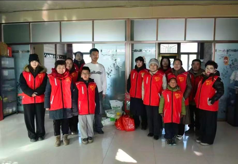 真爱相伴·情（qíng）谊满（mǎn）满——2026丙午马年春（chūn）节慰问活（huó）动暖人心