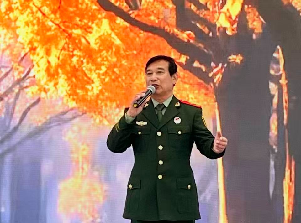 “传（chuán）承雷锋精神、争做诚信先锋”文艺演出及颁奖大会在沈阳举行